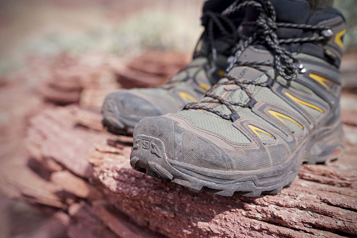 Salomon X Ultra 3 Mid GTX hiking boot (closeup)